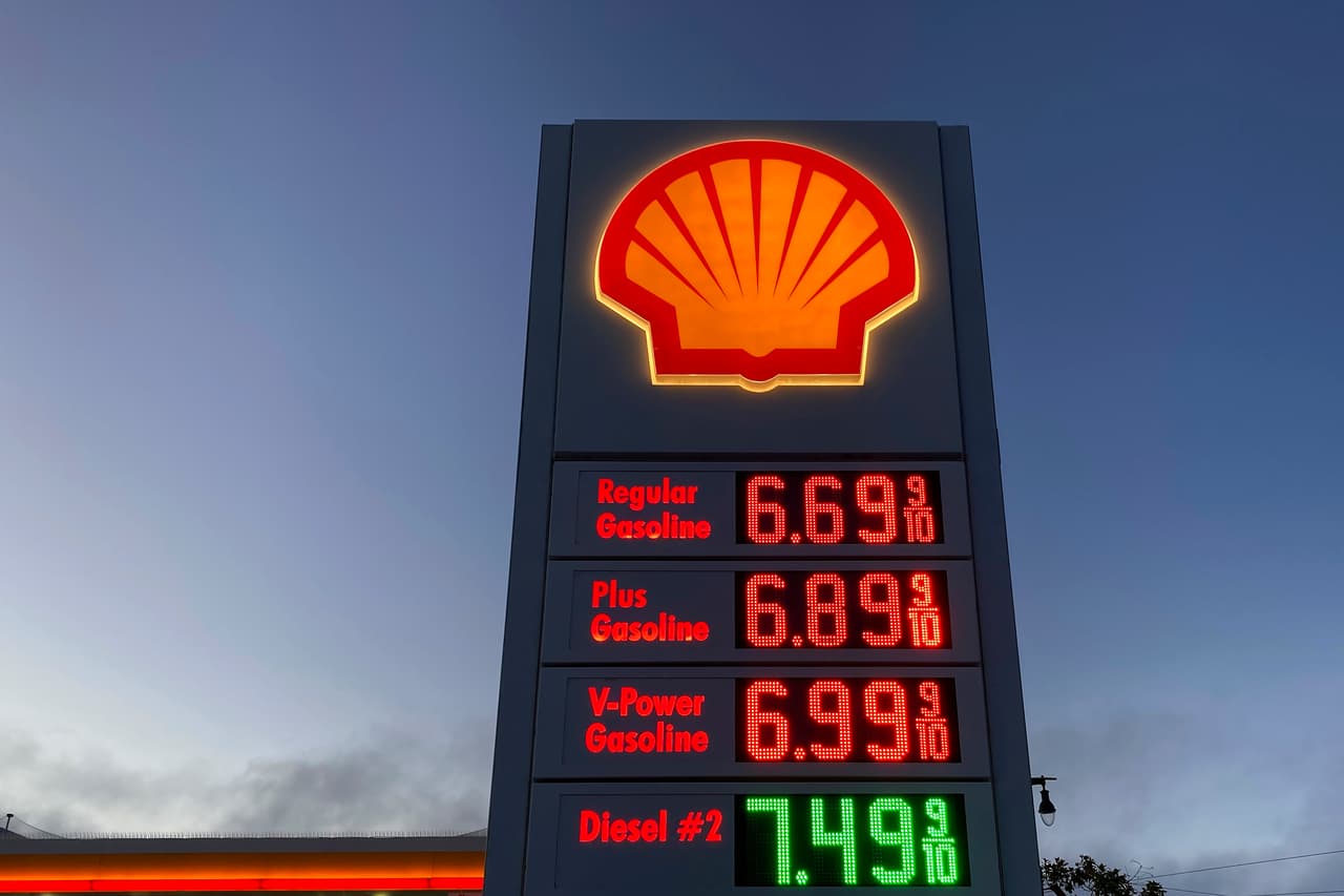 La Fed sube la tasa de interés 0.75 puntos, el mayor aumento desde 1994, en su intento por frenar la inflación