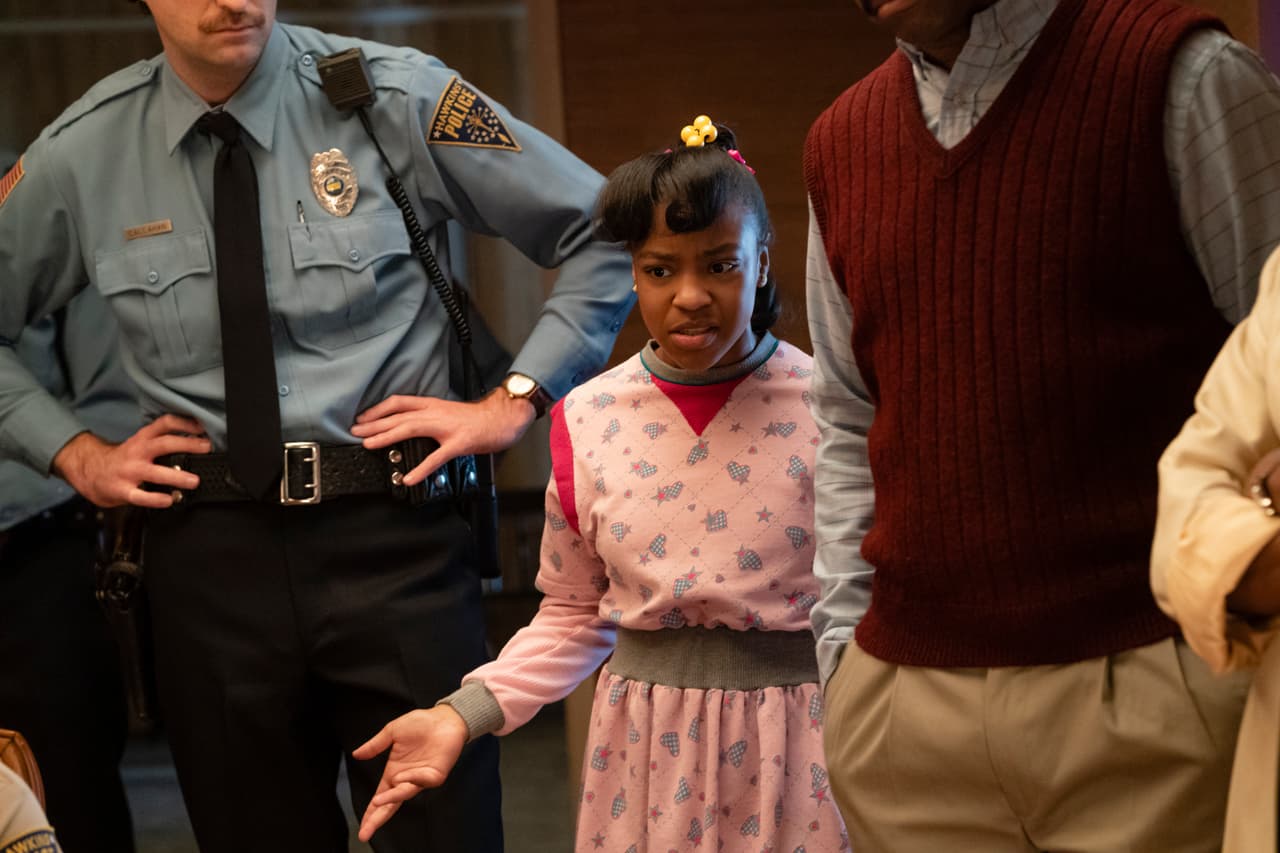 <b>Erica Sinclair - Priah Ferguson</b>
<br>Vestidos infantiles, shorts y un voluminoso fleco forman parte del look de la hermana menor de Lucas.