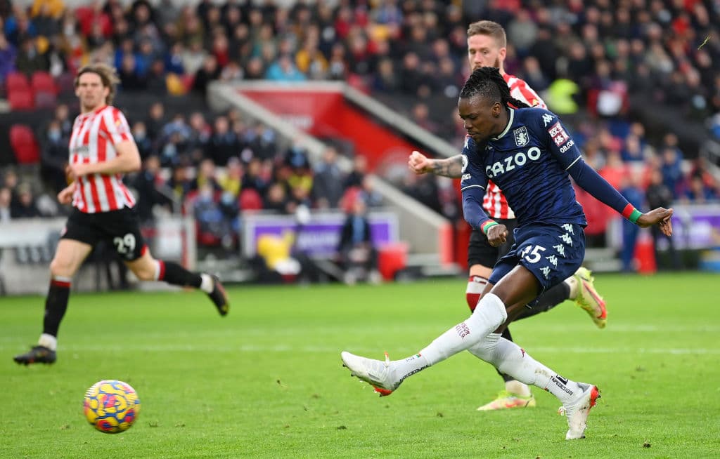 Aston Villa cae 1-2 ante Brentford durante la fecha 21 en la Premier League. Yoane Wissa y Mads Roerslev le dieron al triunfo a los locales sobre el único tanto de Danny Ings.