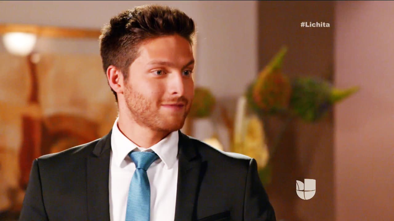 Quiere dejarte en ridículo frente a Alex y todos los socios de la API.