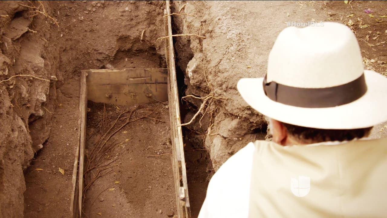 Además, ¡está vacía! ¿Qué secreto ocultará Julio?