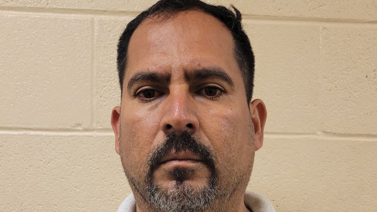 Agentes de la estación Willcox frustraron un intento de tráfico de personas en Tombstone, Arizona, el martes pasado. Un migrante del grupo, Arnaldo López, fue identificado como un delincuente. En Nueva York, el ciudadano guatemalteco fue condenado por abuso sexual en primer grado porque la víctima era menor de 11 años.