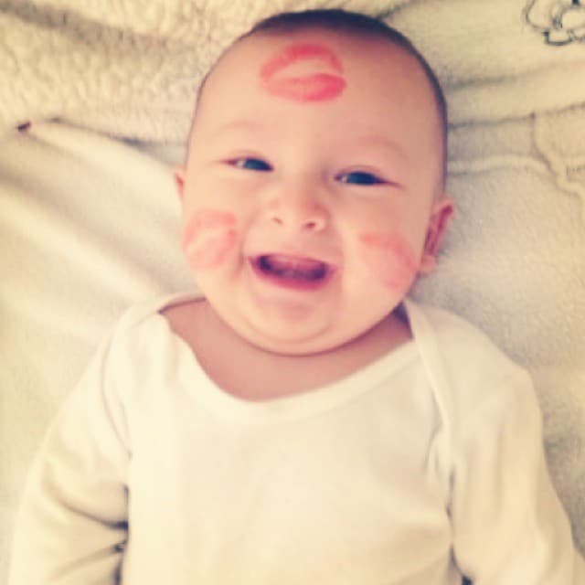 Su bebé tiene tan sólo 1 año de vida.