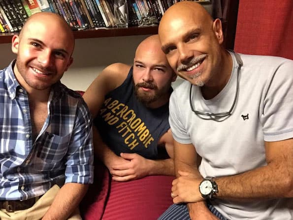 Desde que eran pequeños apoyó sus carreras musicales y aunque ahora están un poco alejados del medio del espectáculo ellos heredaron el talento de su padre.