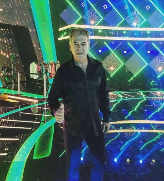 "Se cayeron mucho las ventas, los proyectos entraron en una dinámica más lenta, eso afectó a todo mundo, pero hay que echarle pa' lante", dijo el actor.