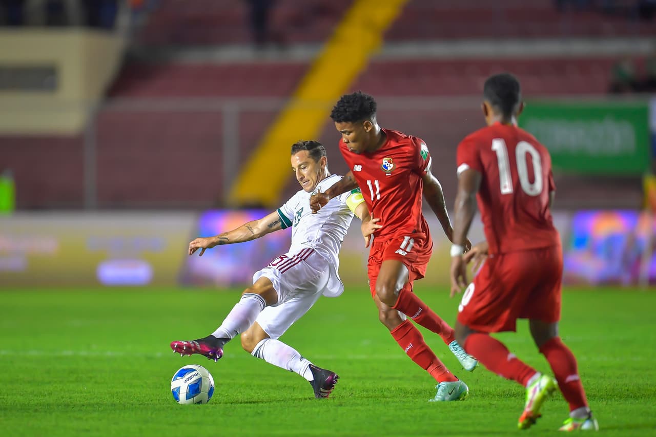 Con gol de Jesús 'Tecatito' Cornona al minuto 76, México evita la derrota y rescate un punto en el empate 1-1 frente a Panamá.