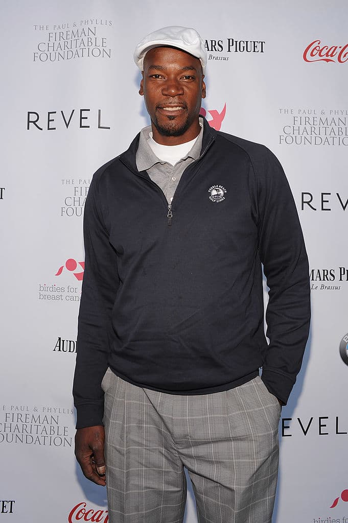 Clifford Robinson, leyenda de los Portland Trail Blazers, falleció a los 53 años, el pasado 29 de agosto. El exjugador de la NBA sufría desde hace años por linfoma, también conocido como tumor sólido hematológico.