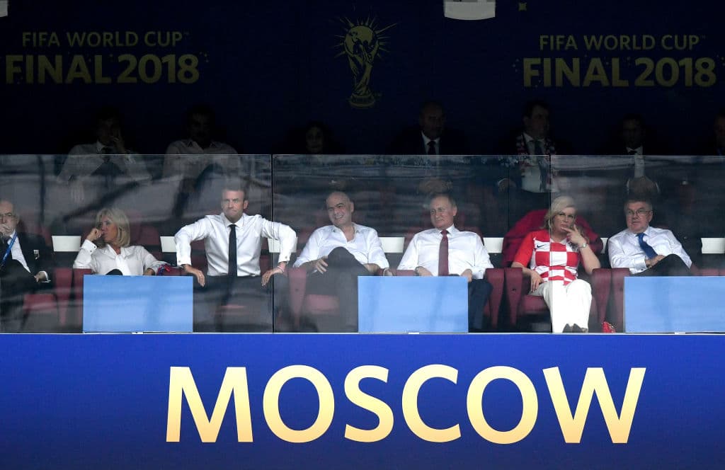 Los dirigentes del fútbol y mandatarios de Francia, Rusia y Croacia, presenciaron la gran final.