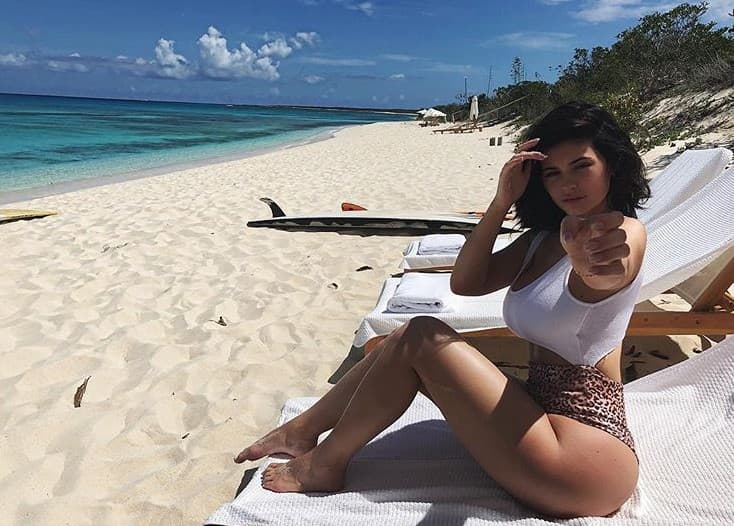 El poder de Kylie no se basa solo en el grosor de su lista de seguidores, aclara D'Marie Analytics, su influencia se mide con las interacciones que sostiene con su legión de seguidores, quienes la han convertido en la menor del clan Kardashian-Jenner en ser una fuerza "global".