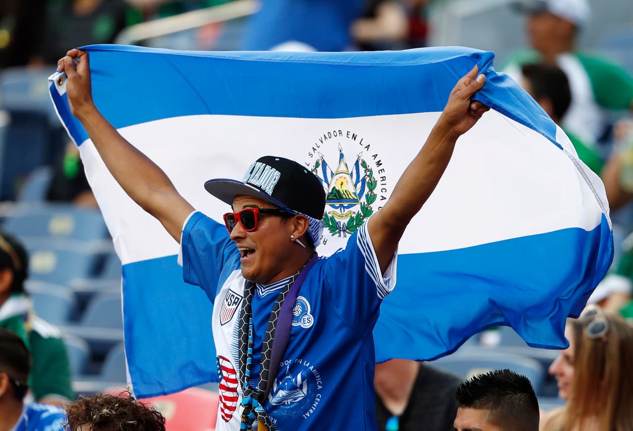 Antes del partido de México, El Salvador derrotó 2-0 a la selección de Curazao.