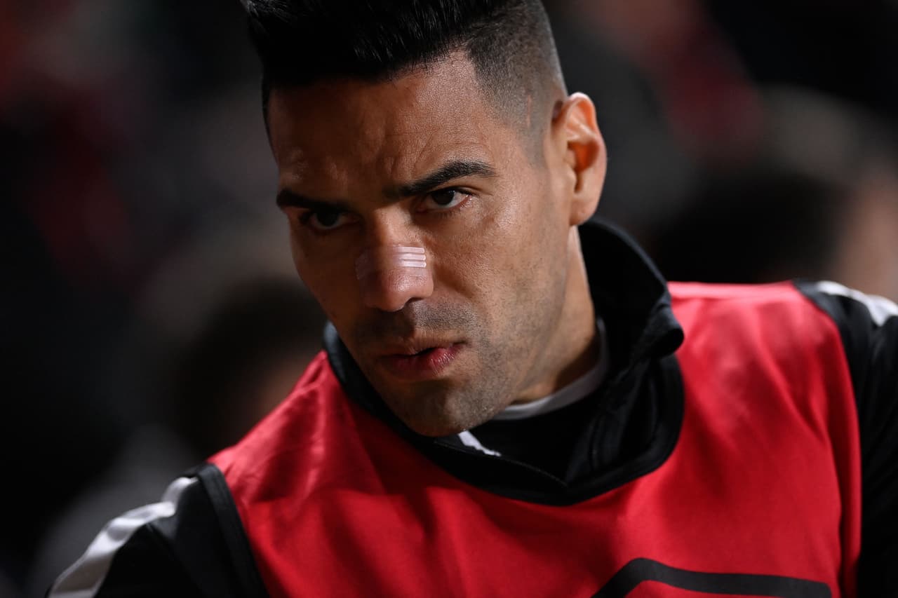 Radamel Falcao está cerca de dejar Europa para jugar en un club de Colombia