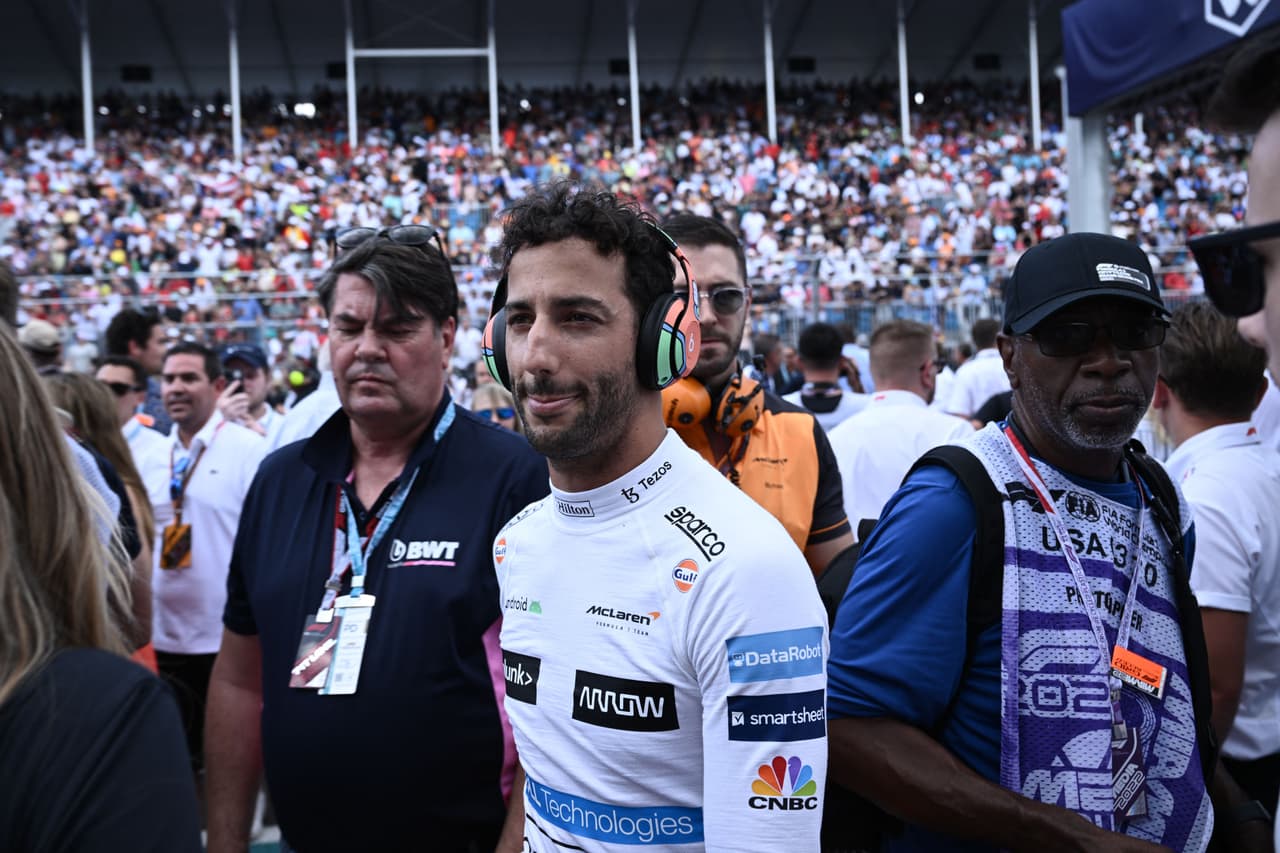 Max Verstappen ganó el primer Gran Premio de Miami, por delante de Charles Leclerc y Carlos Sainz: Checo Pérez fue cuarto.