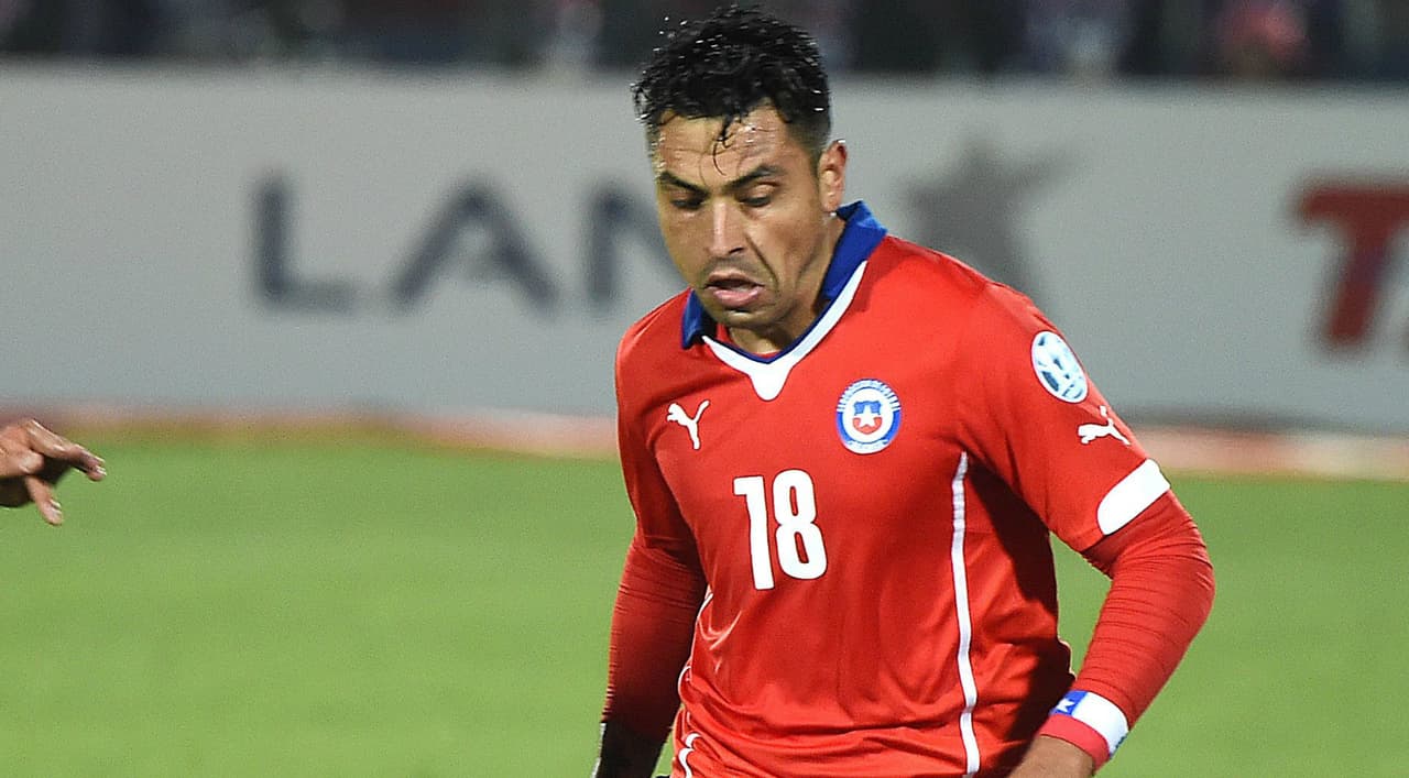 Conmebol reduce sanción a Gonzalo Jara tras apelación de Chile
