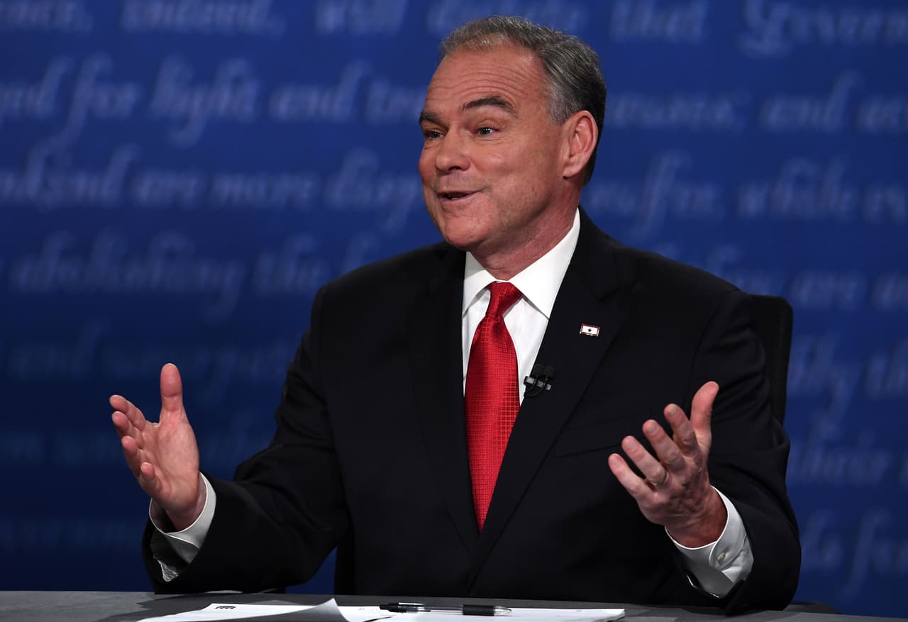 Kaine durante el debate vicepresidencial