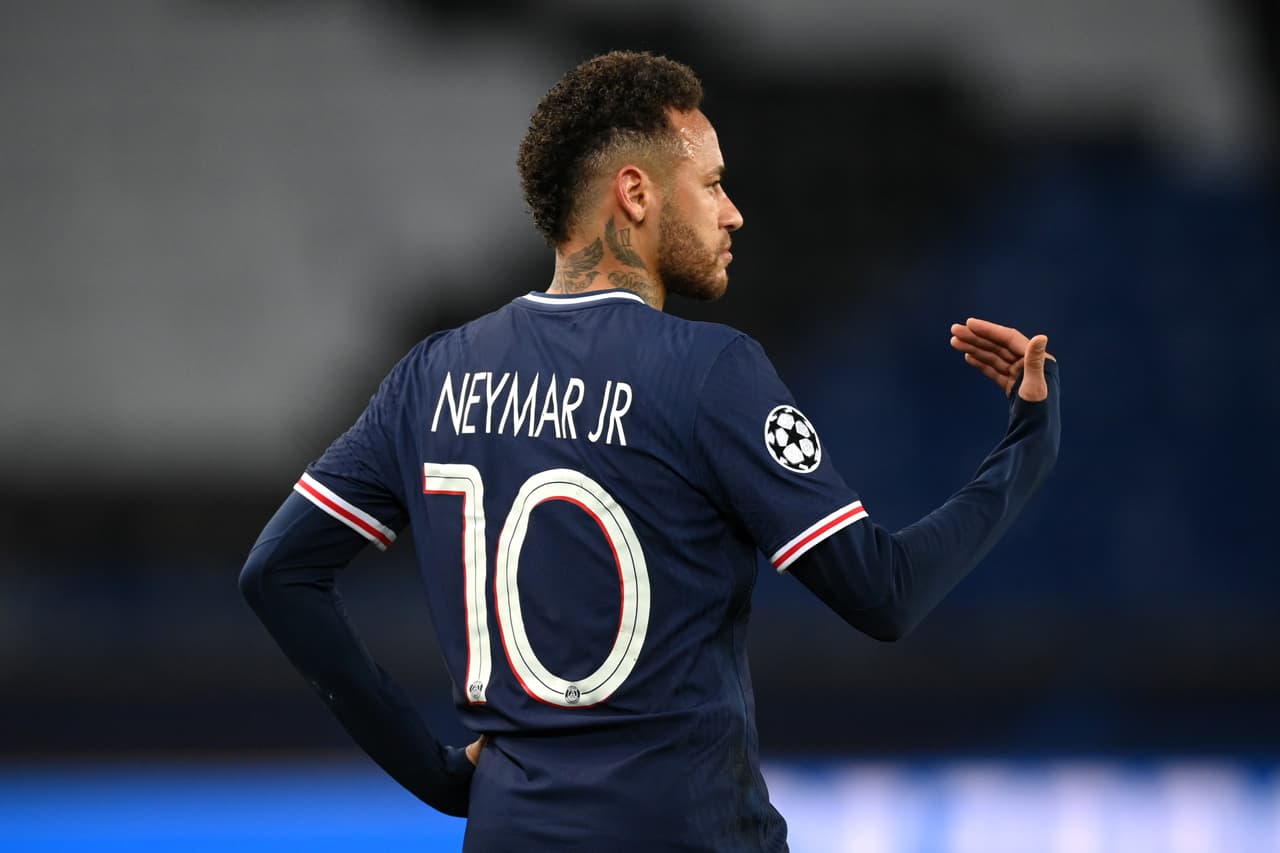 Neymar ratifica su continuidad en Paris-Saint Germain porque 'está en casa'