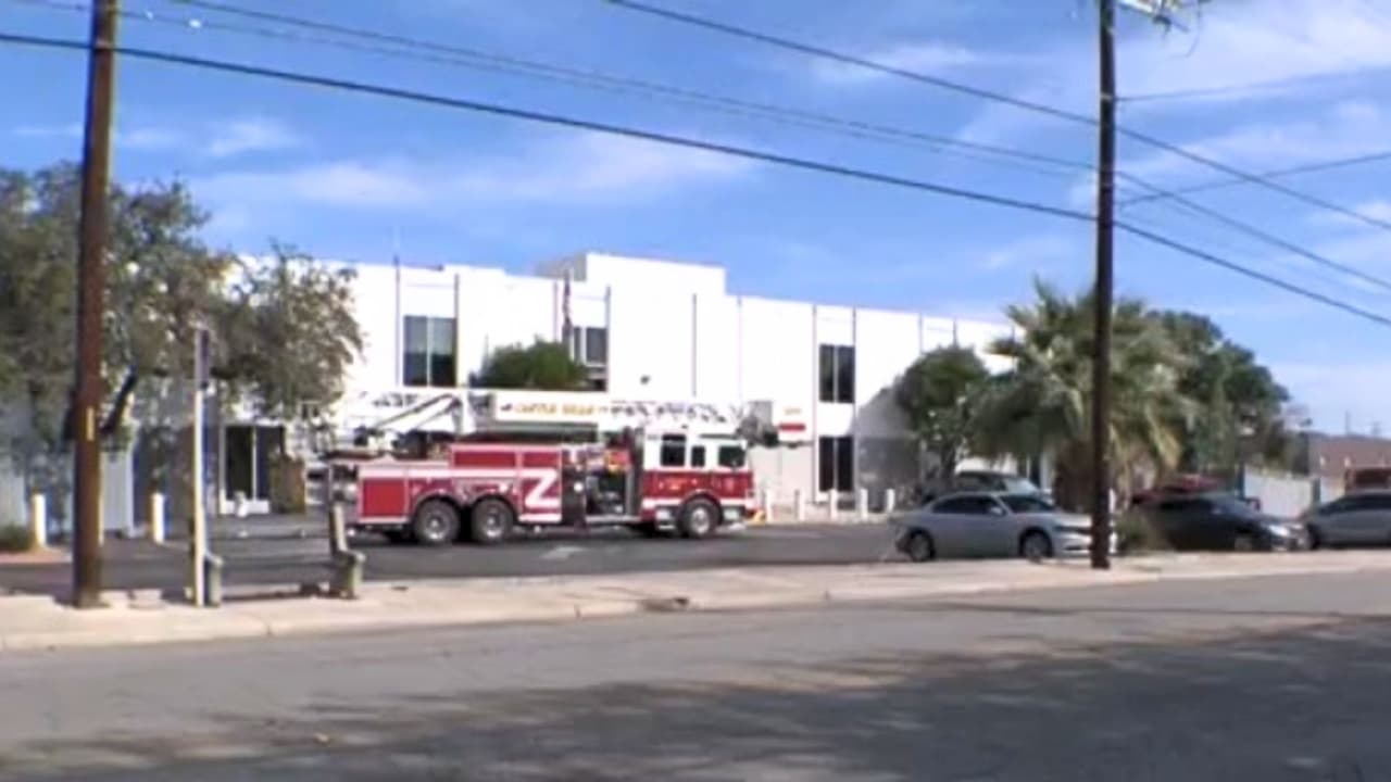 Un sobre sospechoso enviado a las oficinas de ICE moviliza a autoridades en San Antonio