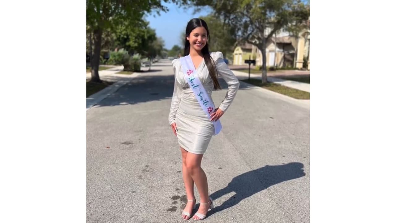 Andrea, sobrina de Dayanara Torres, gana 'Best Smile'.