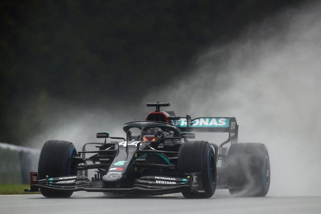 Hamilton se quedó con la ‘pole’ del GP de Estiria; ‘Checo’ saldrá de 17