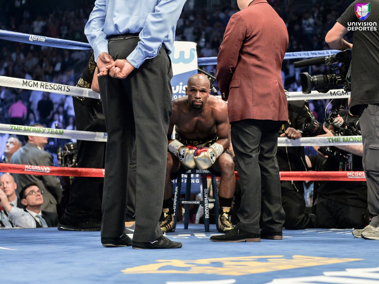 Floyd Mayweather Jr vs. Conor McGregor (8-26-2017 - T-Mobile Arena, Las Vegas)