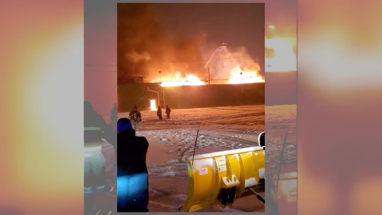 Cuatro niños y una maestra mueren en un incendio Polk Township