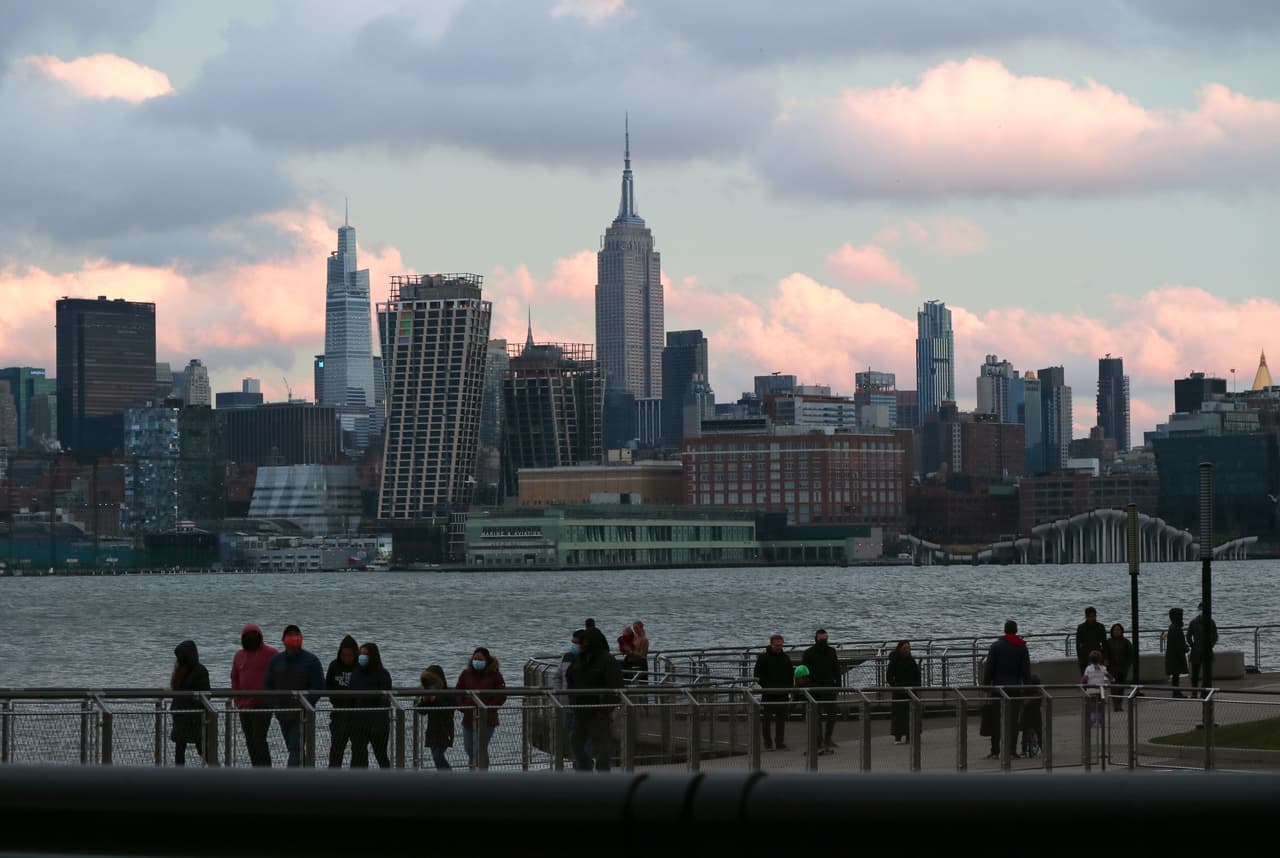 Policía de Nueva York monitorea "lugares clave de infraestructura de comunicación" tras explosión en Nashville