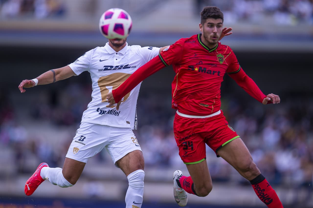 Washington Corozo salvó el partido para los de casa, con anotación ya en minutos extra (90+5') durante el encuentro entre Pumas de la UNAM y los Bravos de Juárez. A inicio, los visitantes anotaron autogol y ponían a los felinos arriba, pero fue anulado tras revisón por fuera de lugar.