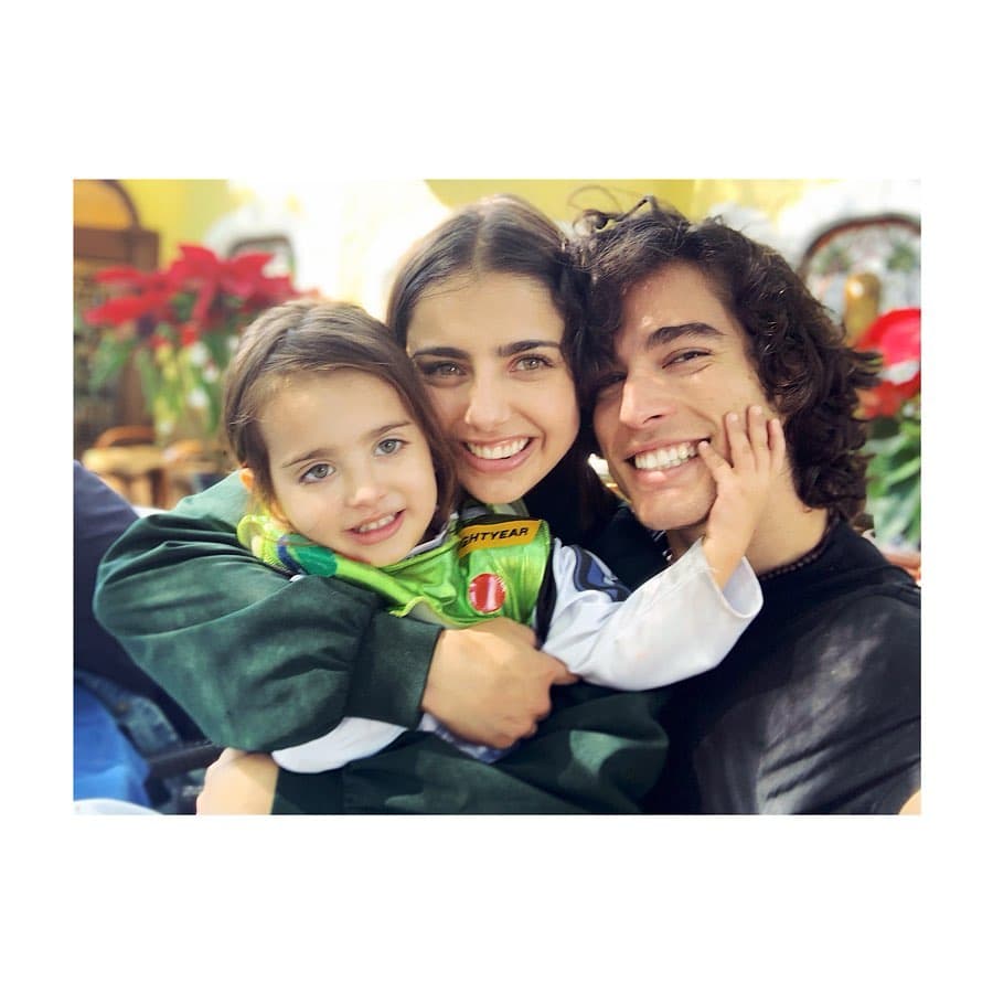 En junio de 2019, la actriz de 'La reina soy yo' confirmó que sostenía una relación sentimental con Danilo Carrera, con quien su hijo tiene buena química.