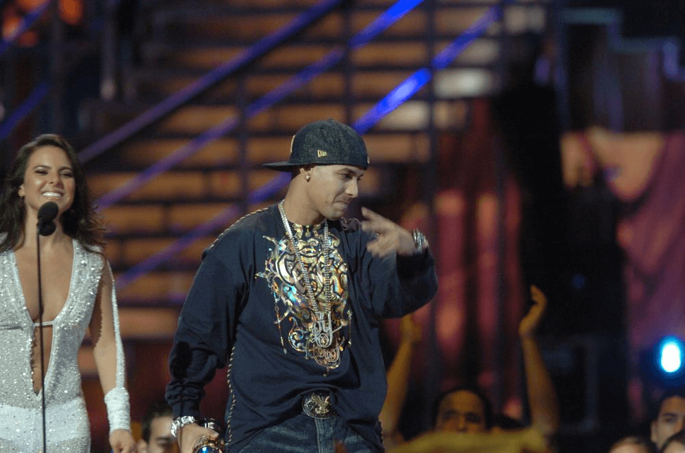 Daddy Yankee es uno de los pioneros del reggaeton y en el 2005 fue su aparición en Premios Juventud.