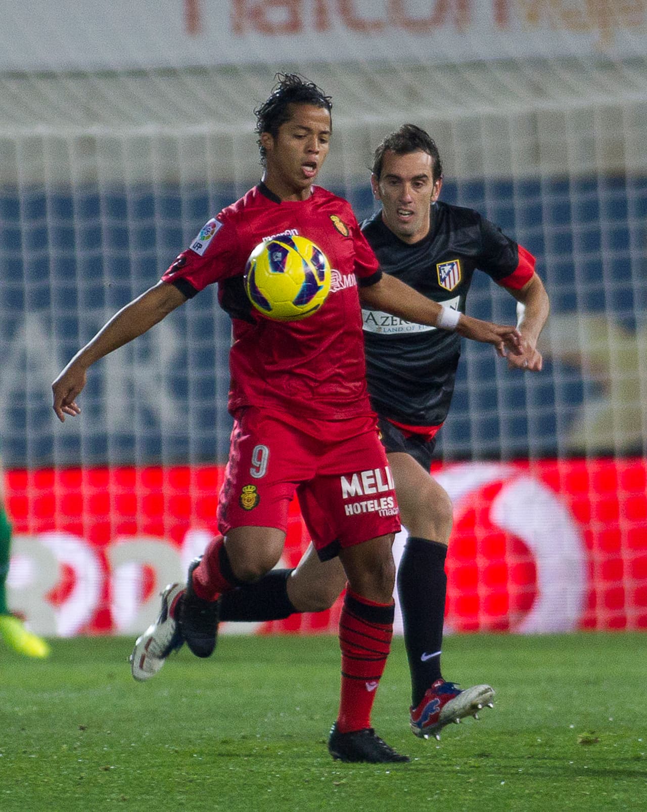 Finalmente Tottenham decidió vender a Giovani ante la oferta del Mallorca español, que pagó 1 millón de euros por sus servicios.