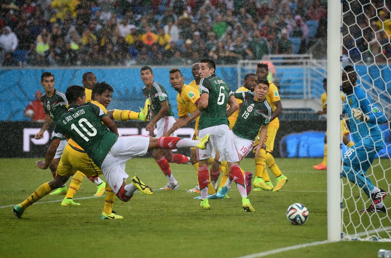 Jugó su segunda Copa Mundial en Brasil 2014 - en la imagen cuando le anulan el gol ante Camerún.