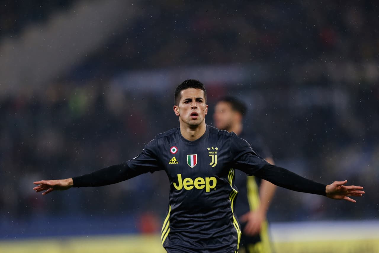 En Italia no confirman que Joao Cancelo se vaya a quedar en la Juventus, por lo que ya se le ponen posibles destinos. Manchester City y Manchester United estarían esperando el desenlace para ofertar.