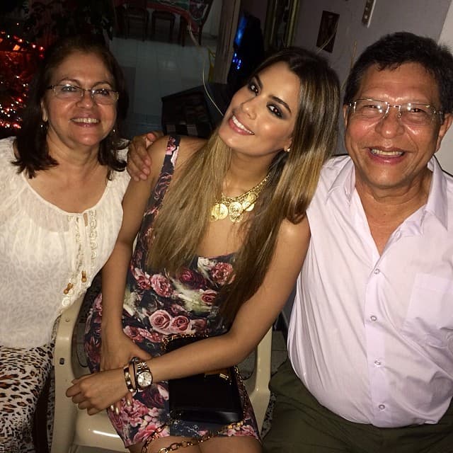 Sobre todo, pasar las fechas navideñas junto a sus seres queridos.