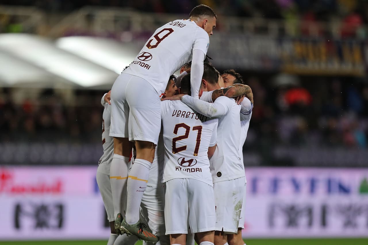 Fiorentina 1-4 Roma | En el Artemio Franchi, Dzeko (19’), Kolarov (21’), Pellegrini (73’) y Zaniolo (88’) anotaron por los visitantes que llegan a 35 unidades.
