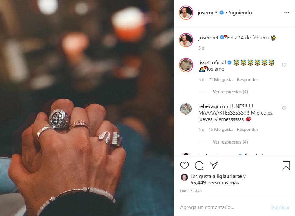 <b>José Ron actualmente está soltero. </b>Aunque recientemente se rumoró que tenía una relación con la actriz Jessica Díaz, después de que ambos compartieron esta imagen en Instagram el 14 de febrero, ella aclaró que entre ellos hay solo una amistad.
<b> </b>