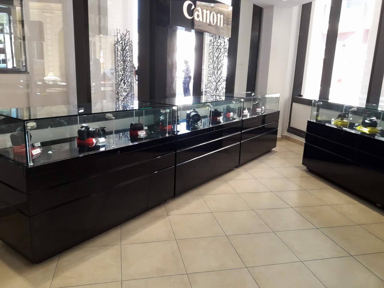 La recesión ecómica que vive la isla, que ha sido impactada en los últimos tiempos por la crisis venezolana, llevó al gobierno cubano a implementar algunas reformas orientadas a una economía de mercado.