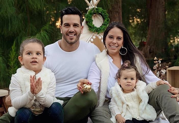 Además de poder participar junto a la chef Lorena en 'Delicioso', este 2018 nuestro chef celebró el primer año de su pequeña Silvana acompañado de su linda familia.