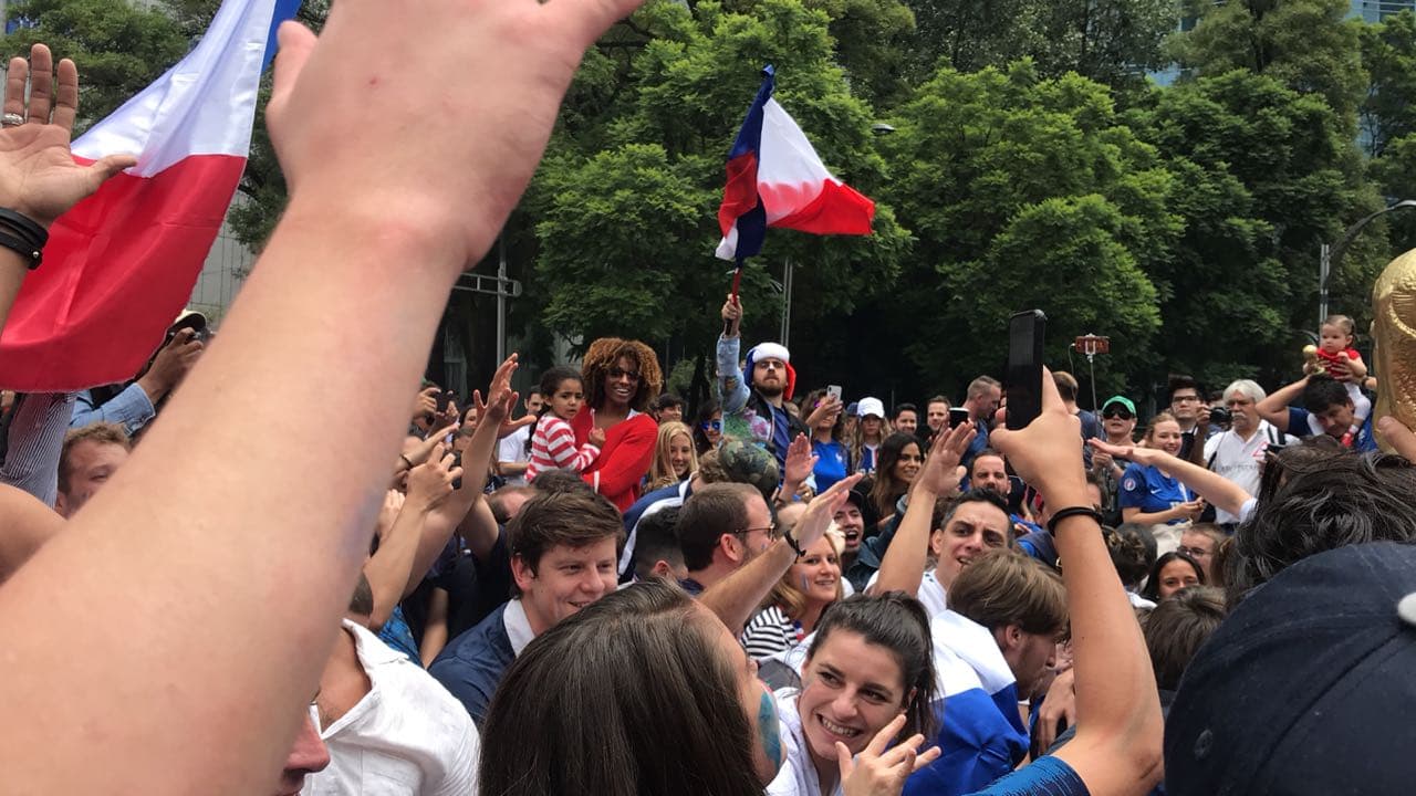 La fiesta del fútbol y en pleno Mundial siempre tiene una amplia convocatoria.
