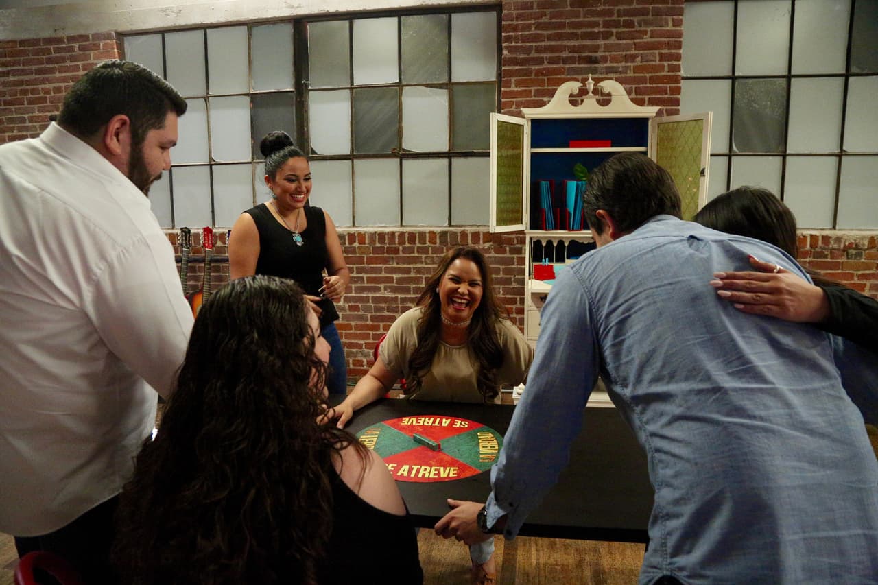 Se armó el arguende en la 'La Reina de la Canción' con la visita de La Bronca, El Tambochi y El Compa Ivan a pocos días de que comiencen los shows EN VIVO.