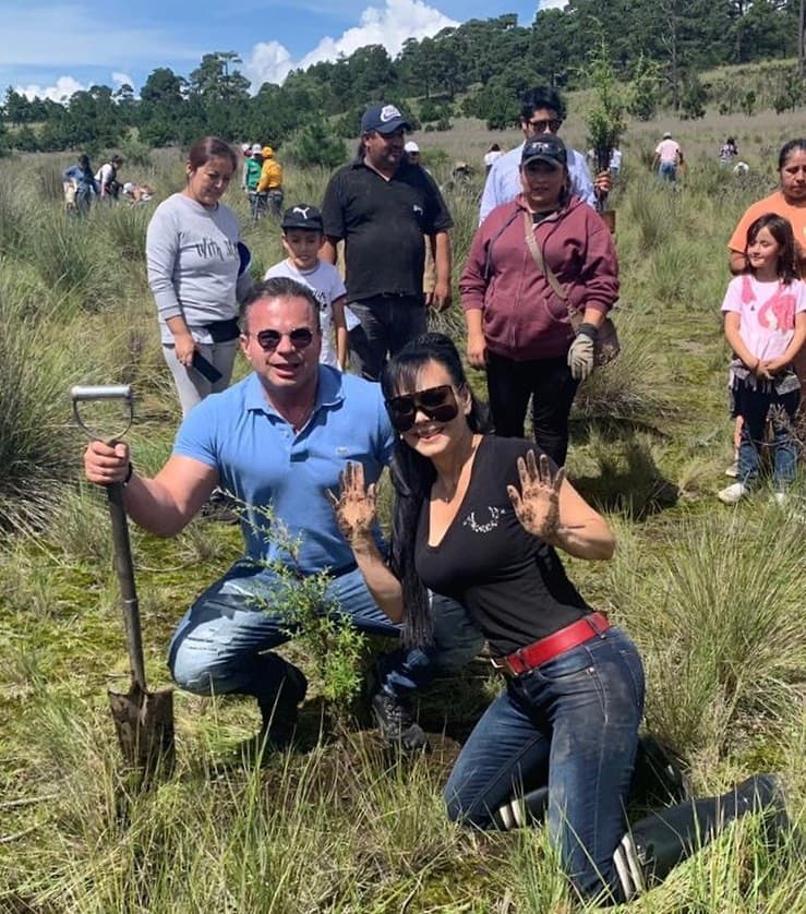 Seguramente, a la actriz y cantante no le quedó duda alguna de su amor después del riesgo que enfrentó por ella.