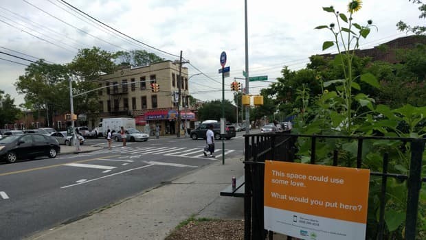 Con mensajes de texto, los vecinos están decidiendo el futuro de este barrio neoyorquino