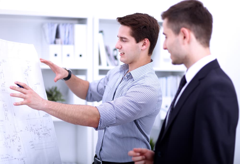 Actúa con libertad, no tiene por qué inhibirte ni sentirte relegado a un segundo plano, tú puedes conquistar lo que desees. Tienes “luz verde” para sacar adelante un proyecto económico que estaba medio estancado y ponerlo a funcionar enseguida.
<br>