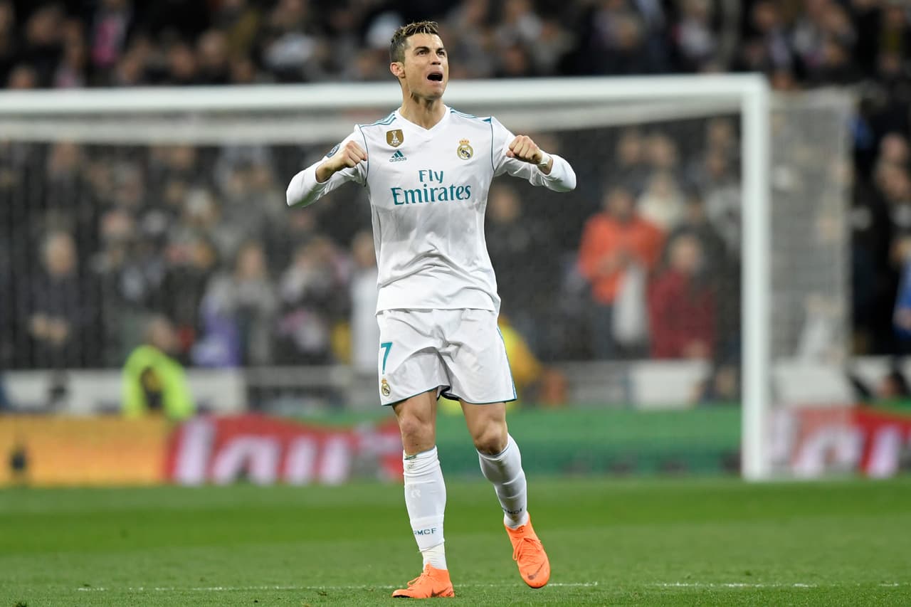 Sin embargo, la presión de Real Madrid se hizo evidente y llegó un penalti para los locales, que hizo efectivo Cristiano Ronaldo al minuto 45 del primer tiempo.