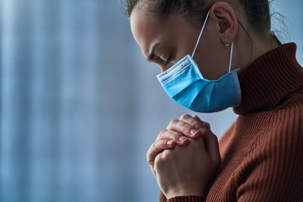 Muchas veces tenemos la necesidad de pedir por alguien que está enfermo, porque estamos preocupados y queremos transmitir nuestros mejores deseos de recuperación. El ritual que te presentaremos sirve justo para ese propósito.