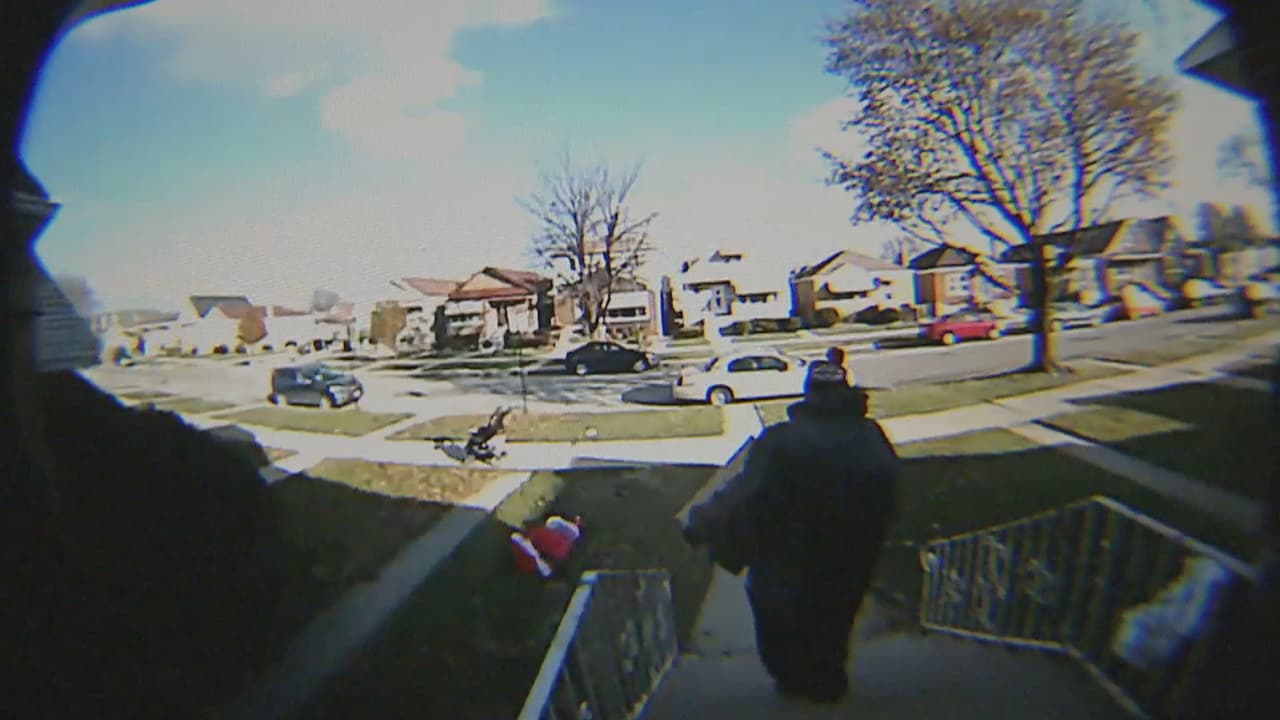 Advierten sobre robos de paquetes en residencias en el vecindario de Bridgeport