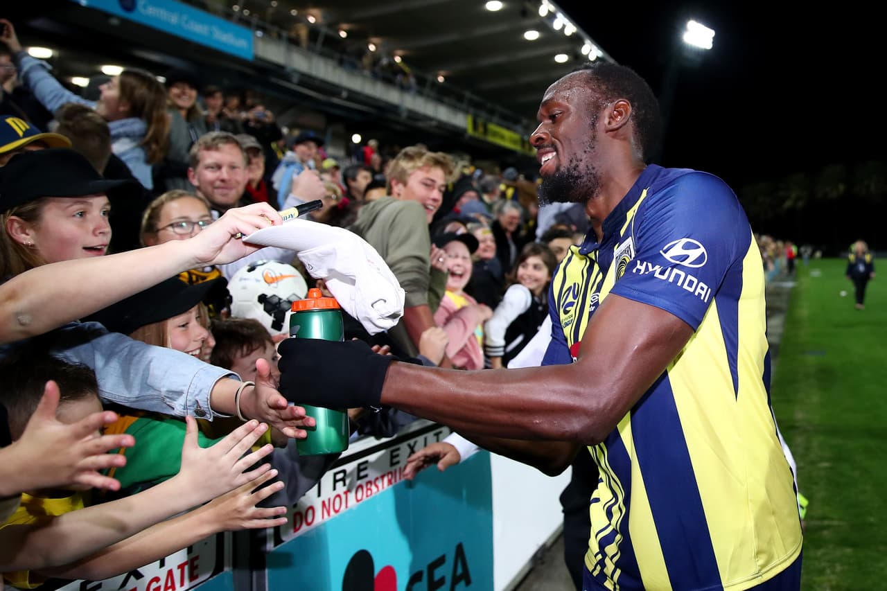 Los Central Coast Mariners seguirán en pretemporada y el día 21 de octubre tendrán su debut en la nueva temporada del fútbol australiano visitando al Brisbane Roar.