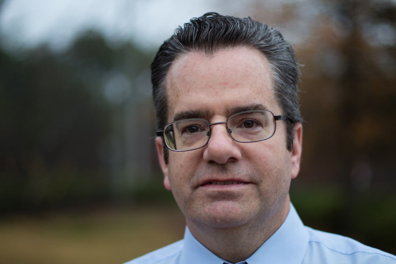 Lifelong Republican Steve Crainich says he's doing everything he can to elect Doug Jones. "Roy Moore would be an embarrassment for our state."