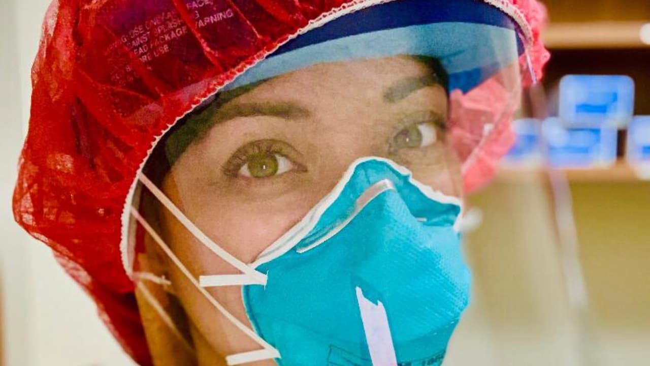 “Soy la que te hace respirar”: ella cuida de sus hijos con asma y a los pacientes con coronavirus de Arizona