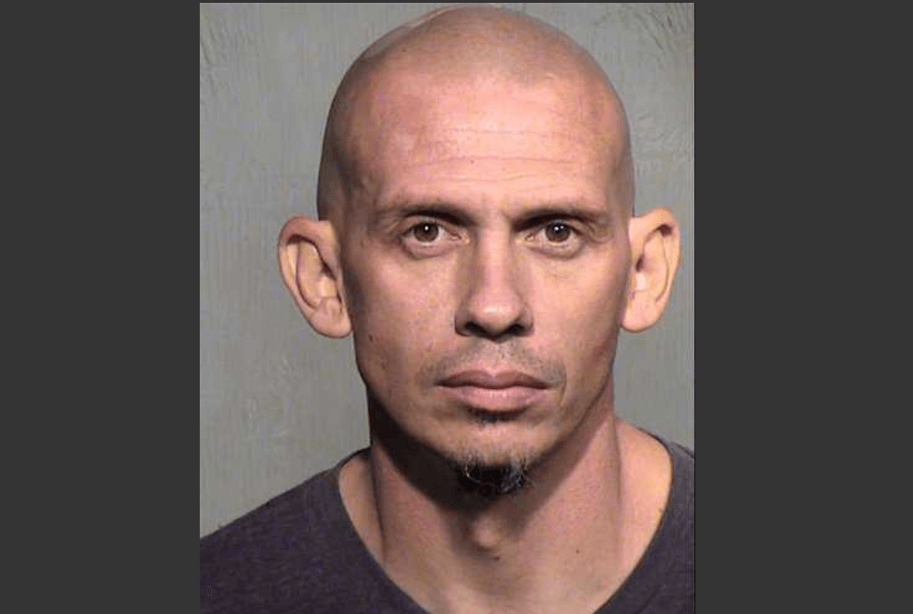 Depredador sexual es acusado de abusar de dos hermanas menores y embarazar a una de ellas