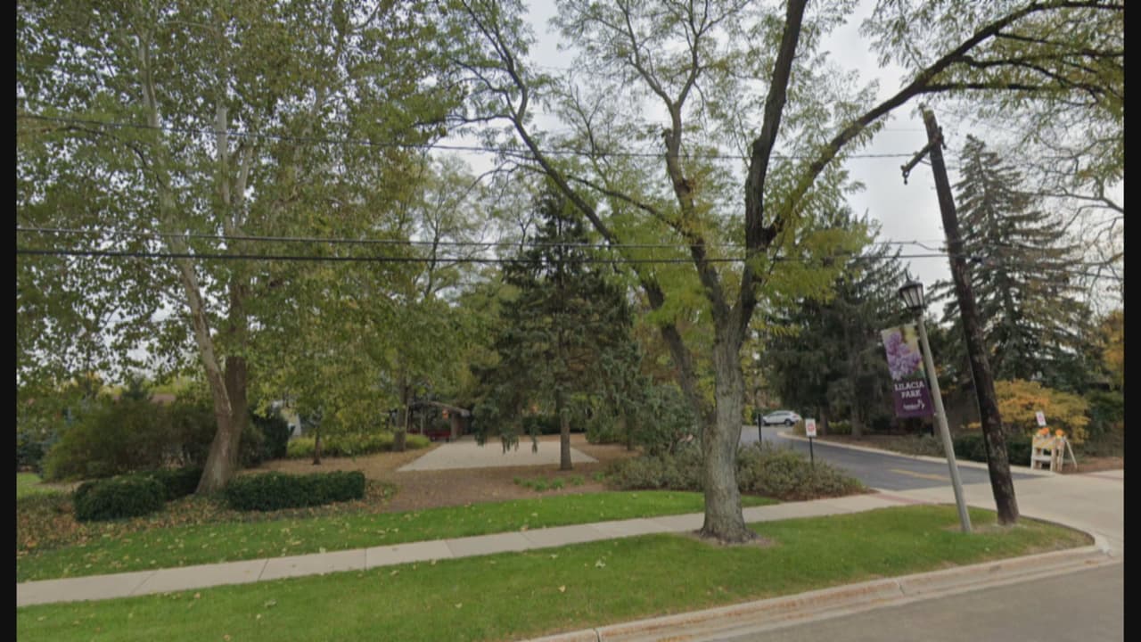 El Parque Histórico de Lilacia también fue agregado. Este está ubicado en Lombard, Illinois. El parque cuenta con 700 especies de lilas y 25 mil tipos diferentes de tulipanes.