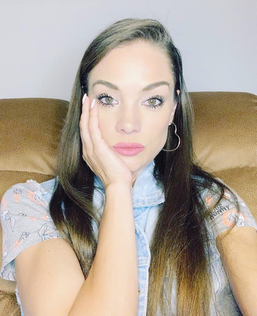 Carolina Tejera grabó 'Gata salvaje' a la mitad de su carrera, que suma 21 melodramas. La actriz y modelo venezolana de 43 años actuó en televisión por última vez en 2015, en la telenovela 'Cosita linda'.